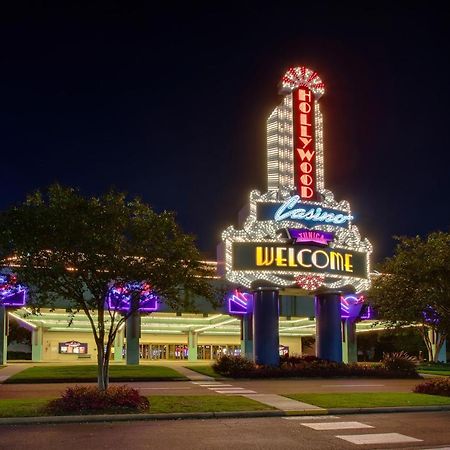 Отель Hollywood Casino Tunica Robinsonville Экстерьер фото