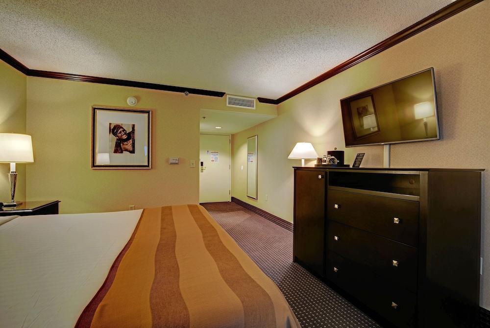 Отель Hollywood Casino Tunica Robinsonville Экстерьер фото