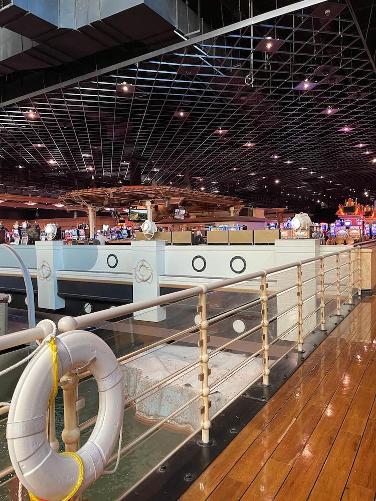 Отель Hollywood Casino Tunica Robinsonville Экстерьер фото