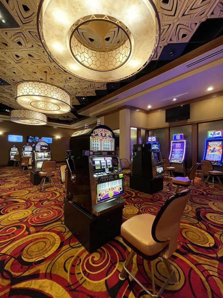 Отель Hollywood Casino Tunica Robinsonville Экстерьер фото